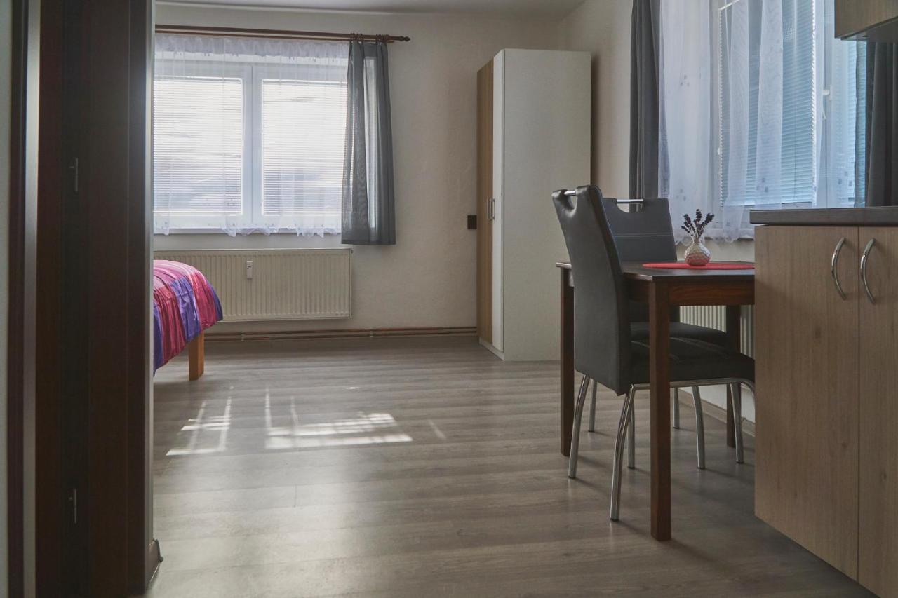 Apartmany Marjanka Jenisovice  Luaran gambar