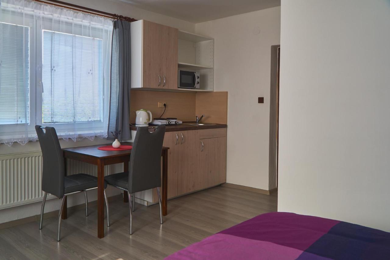 Apartmany Marjanka Jenisovice  Luaran gambar